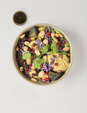 Bowl med örthummus, äpple och rostade nötter | Panini Internazionale